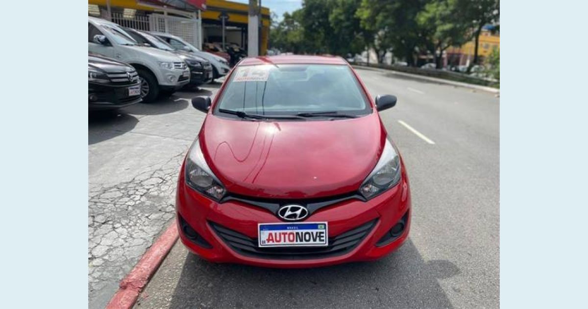 HYUNDAI HB20