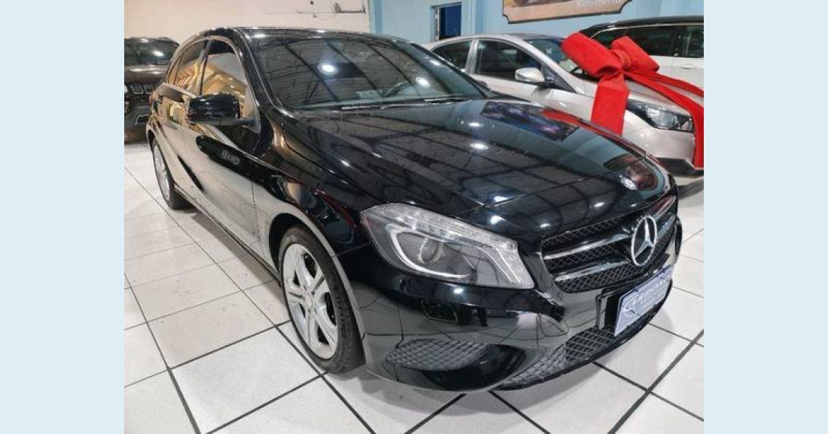 MERCEDES-BENZ A 200