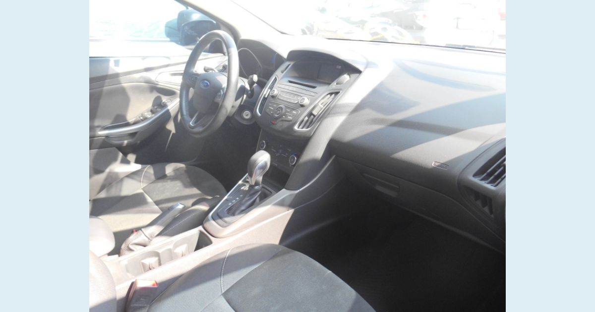 FORD FOCUS
