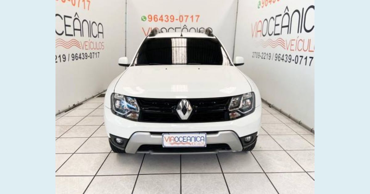 RENAULT DUSTER