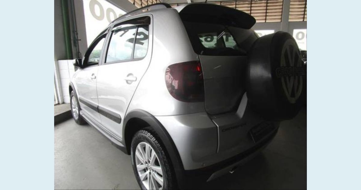 VOLKSWAGEN CROSSFOX