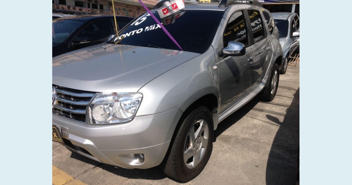 RENAULT DUSTER