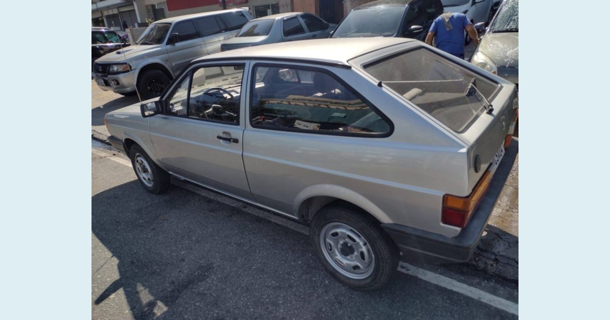 VOLKSWAGEN GOL
