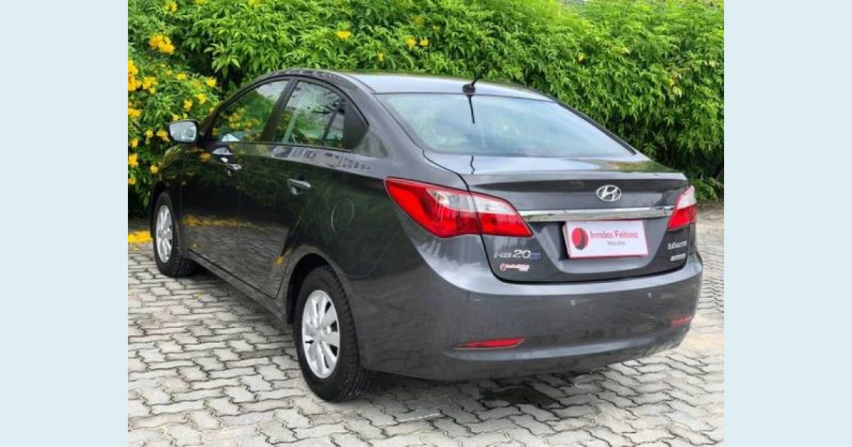 HYUNDAI HB20S