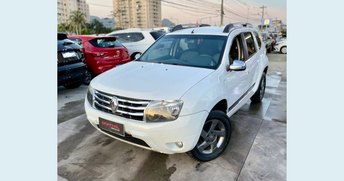 RENAULT DUSTER