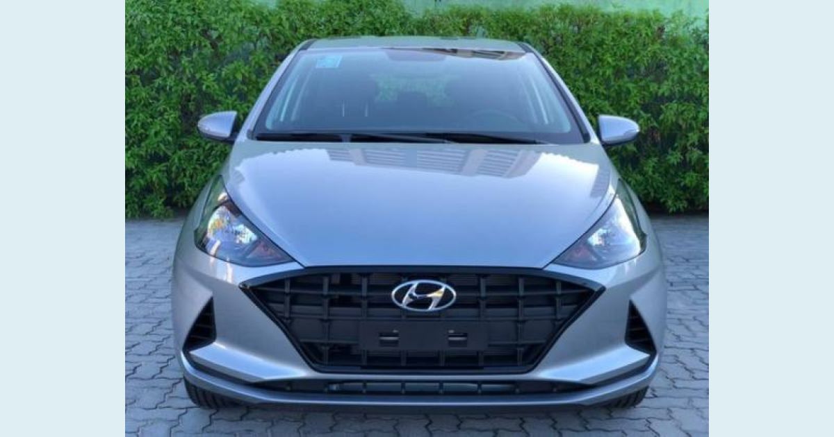 HYUNDAI HB20