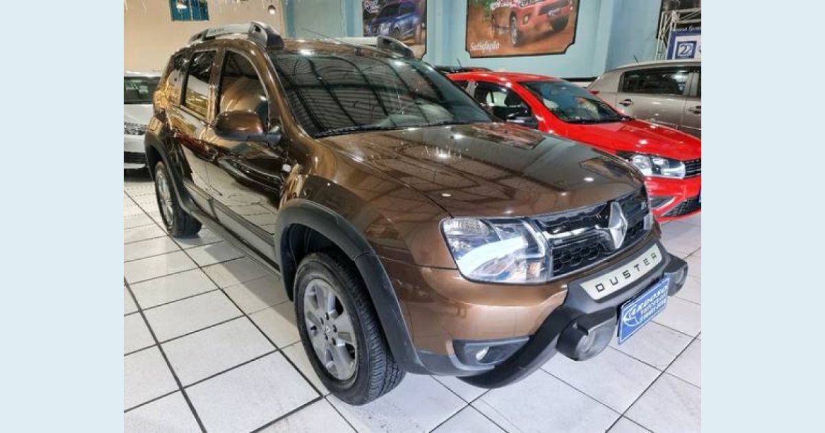 RENAULT DUSTER