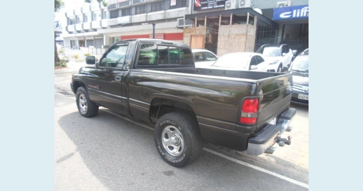 DODGE RAM