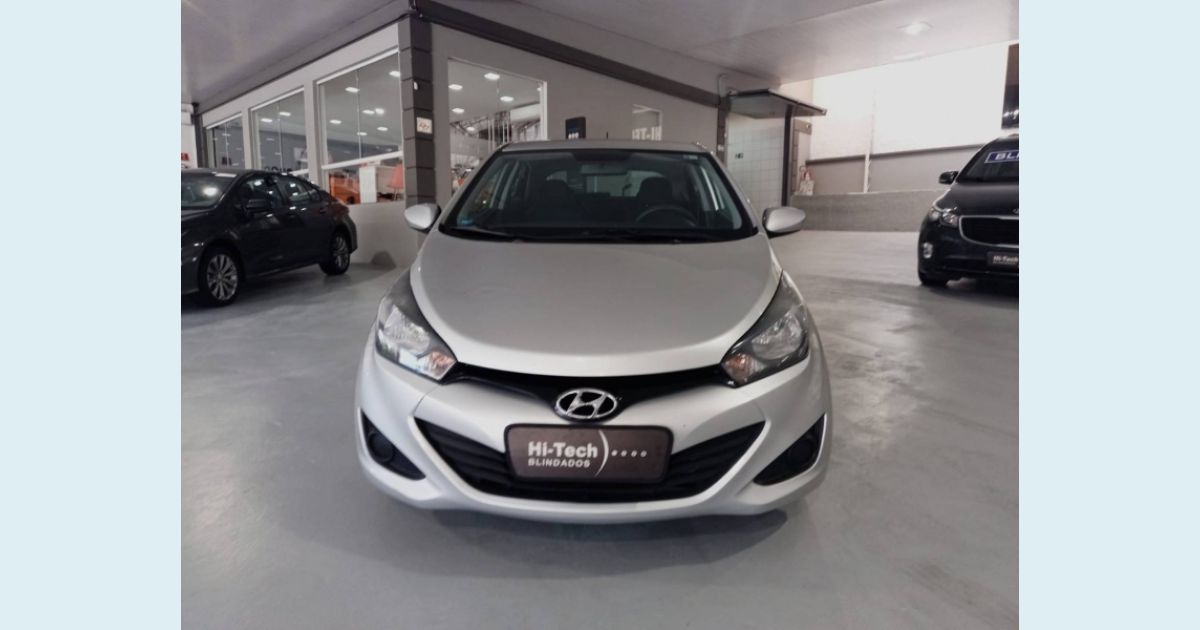 HYUNDAI HB20