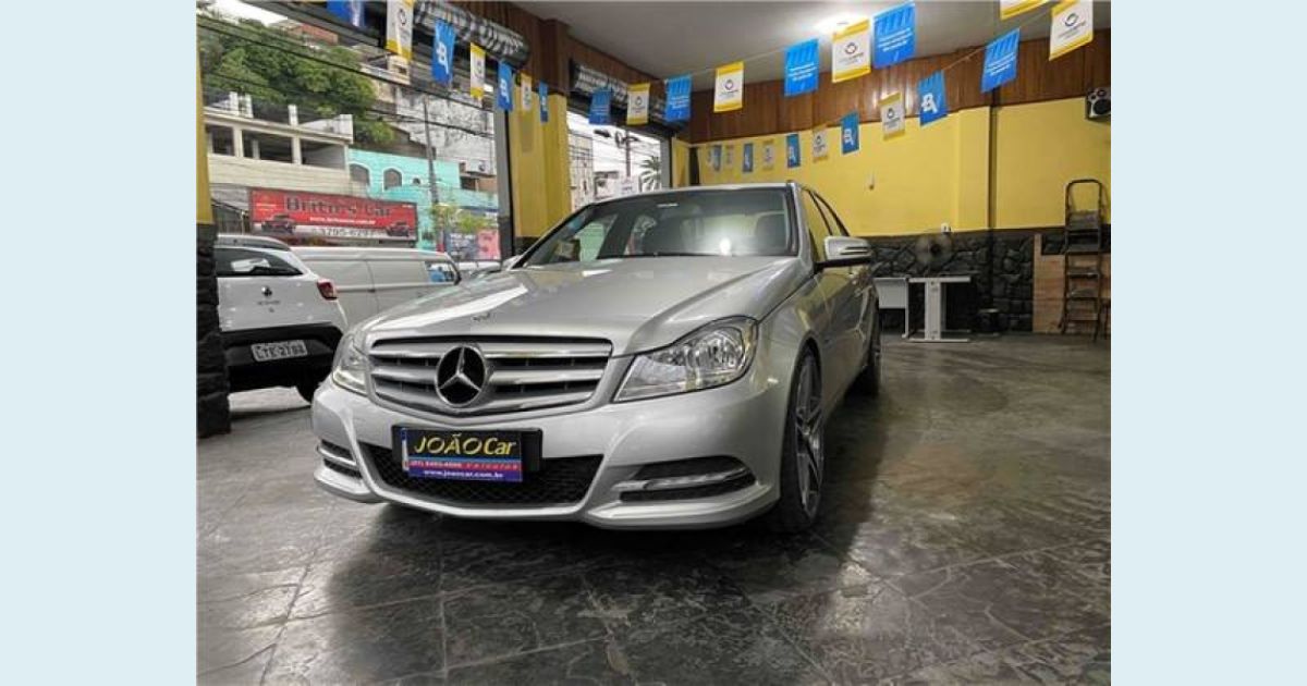 MERCEDES-BENZ C 180