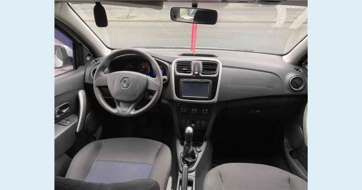 RENAULT SANDERO
