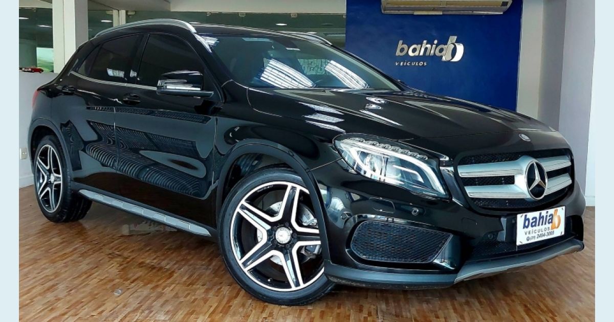 MERCEDES-BENZ GLA 250