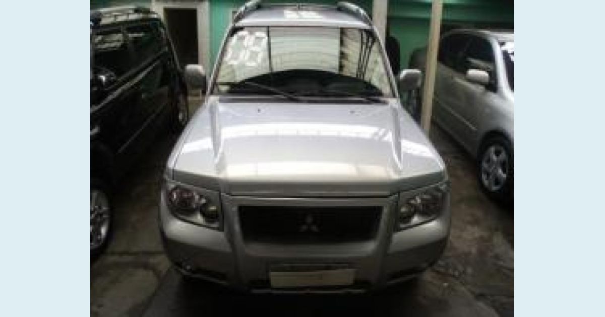 MITSUBISHI PAJERO TR4