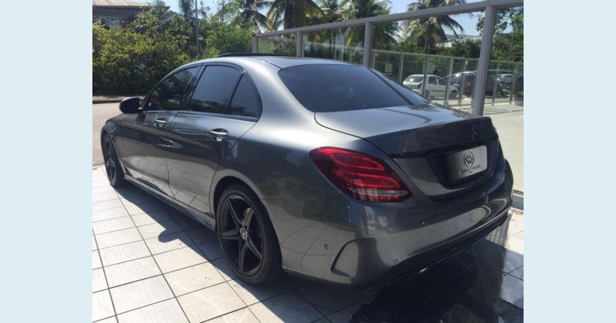 MERCEDES-BENZ C 250