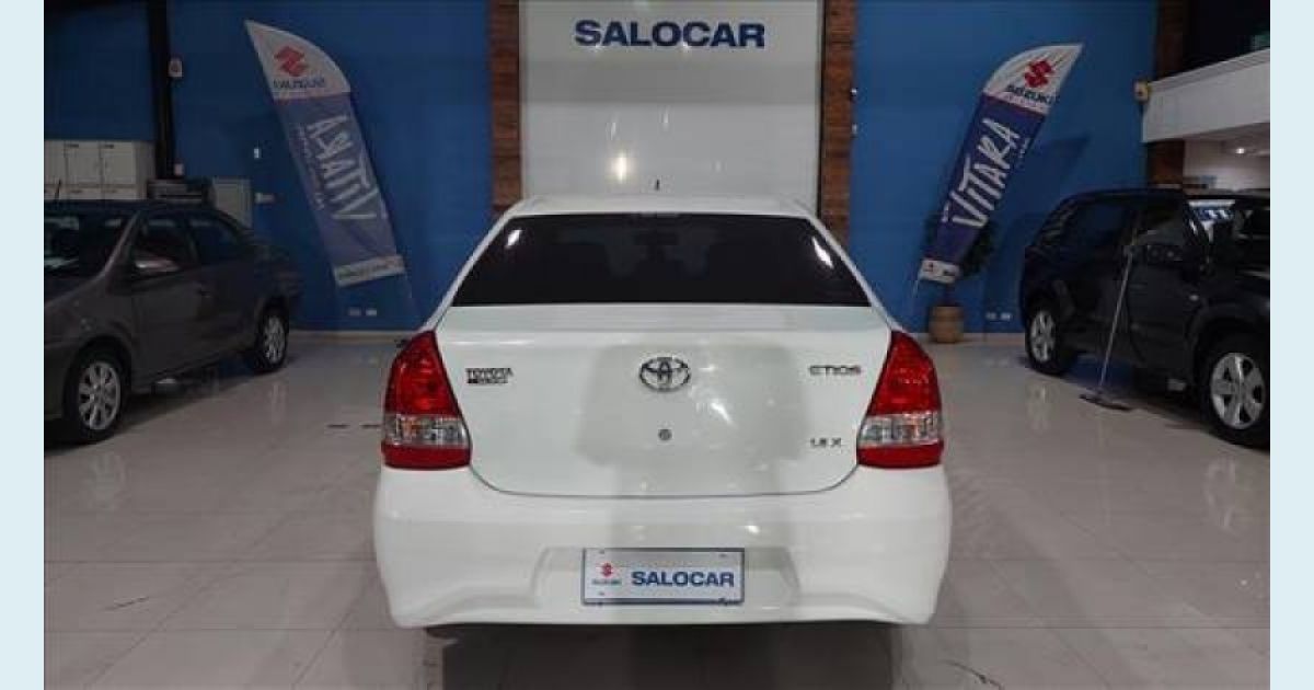 TOYOTA ETIOS
