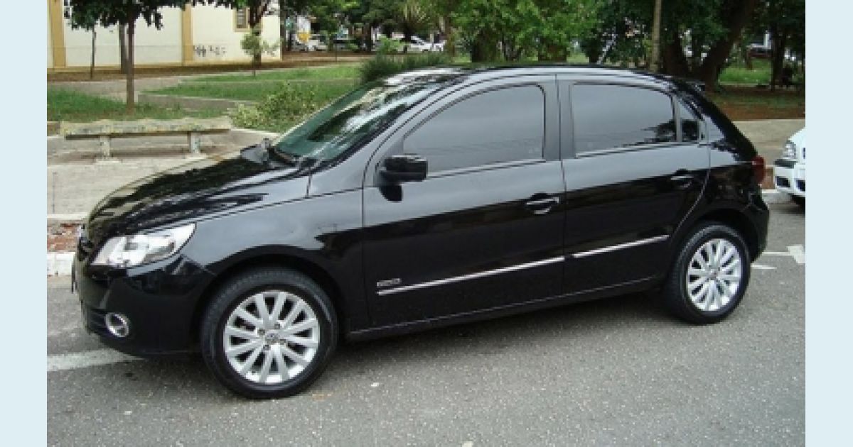 VOLKSWAGEN GOL