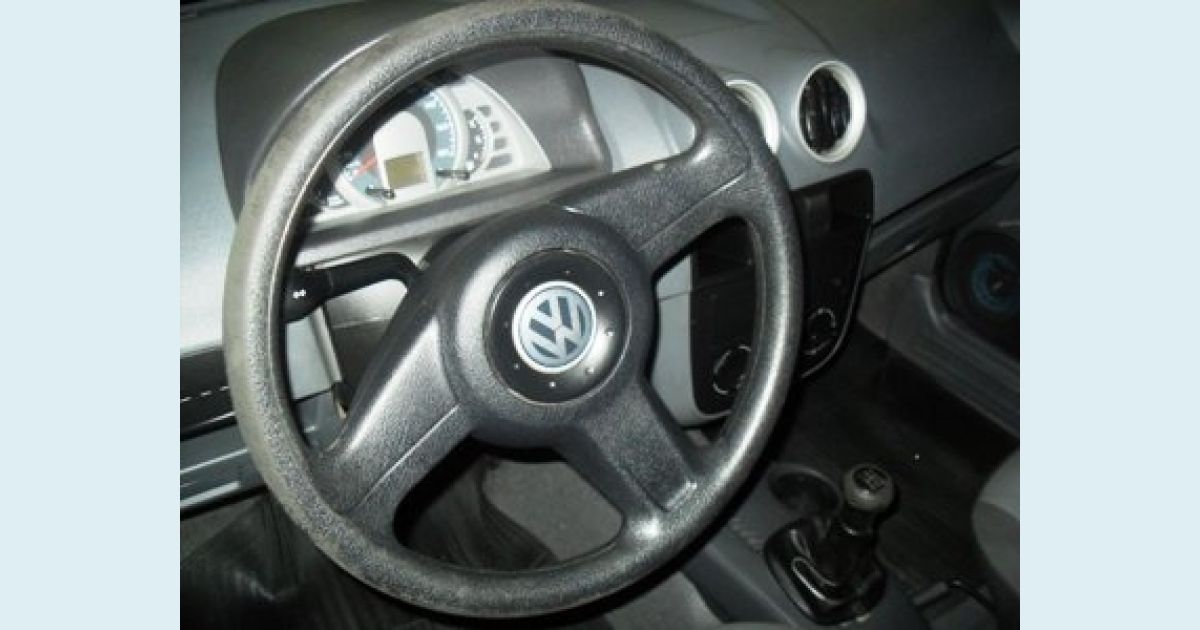 VOLKSWAGEN GOL