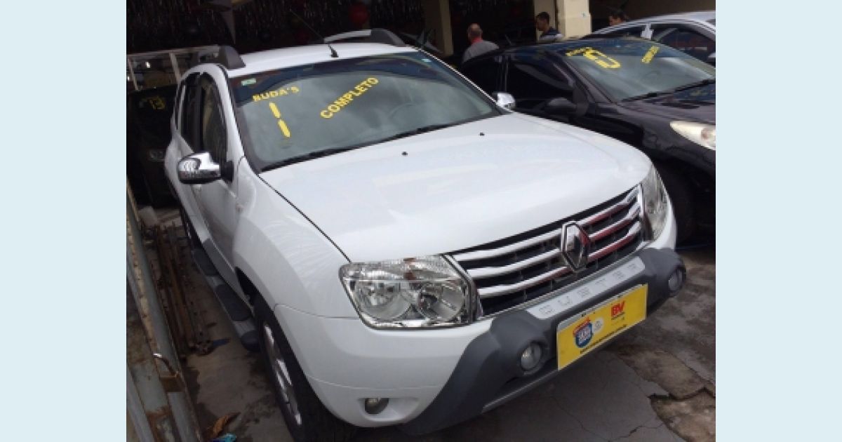 RENAULT DUSTER