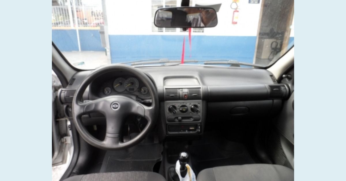 CHEVROLET CORSA