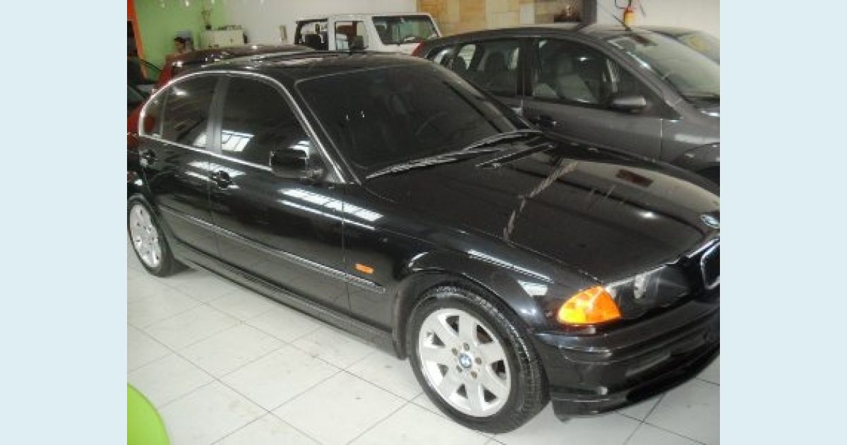 BMW 328i