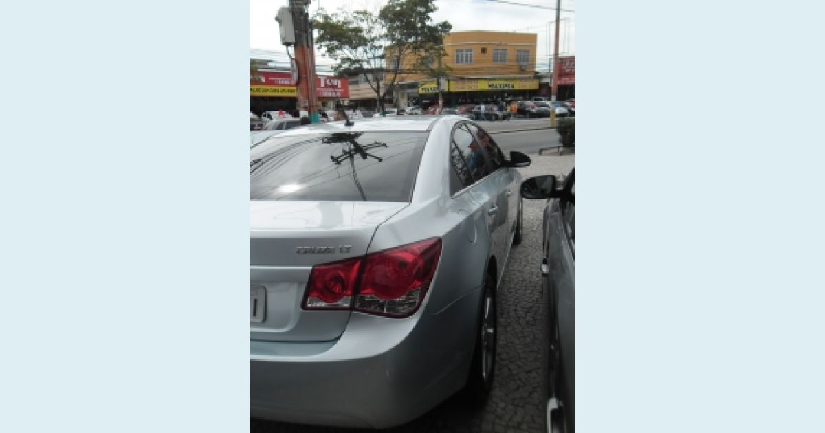 CHEVROLET CRUZE