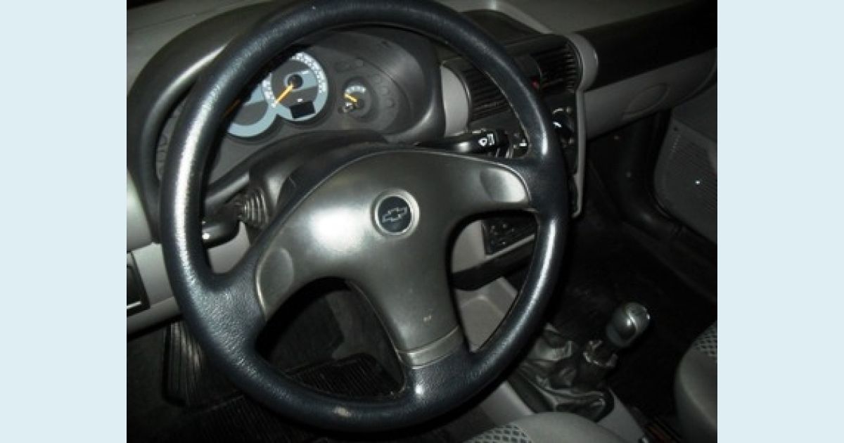 CHEVROLET CORSA