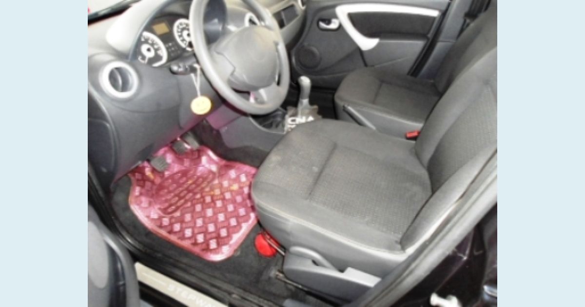 RENAULT SANDERO