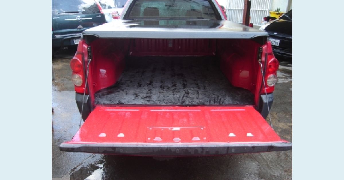 CHEVROLET MONTANA