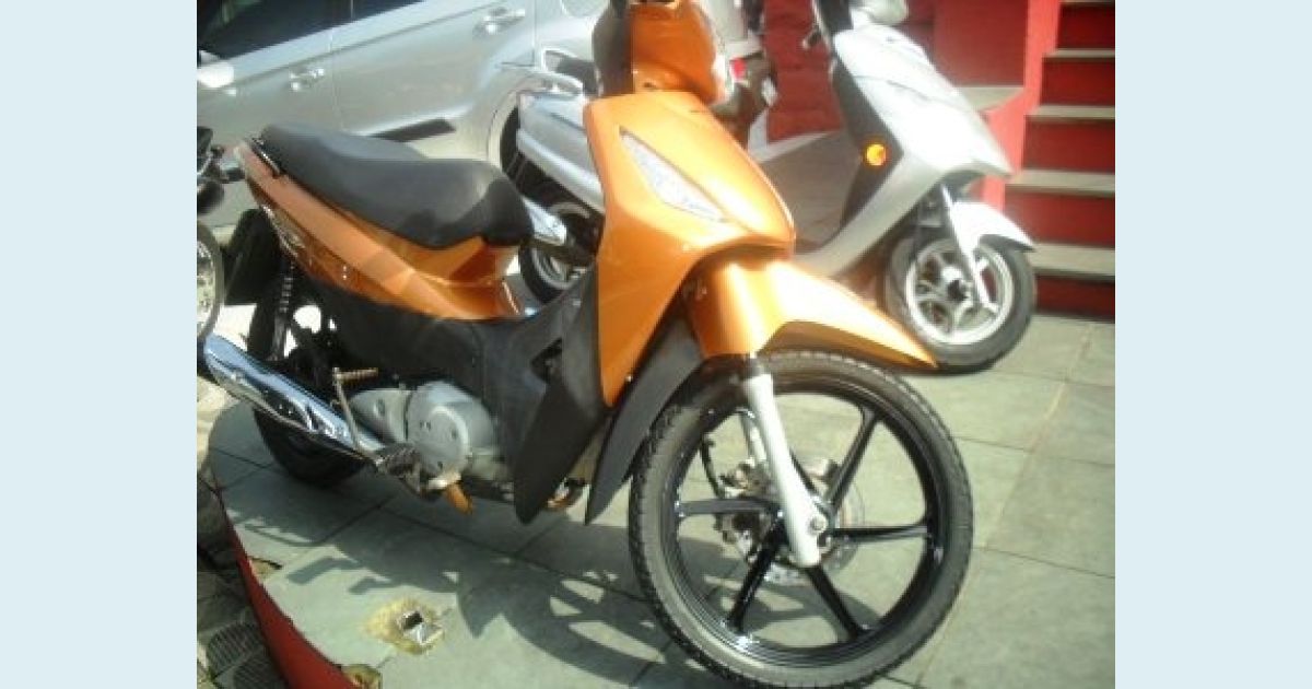 HONDA BIZ 100 +