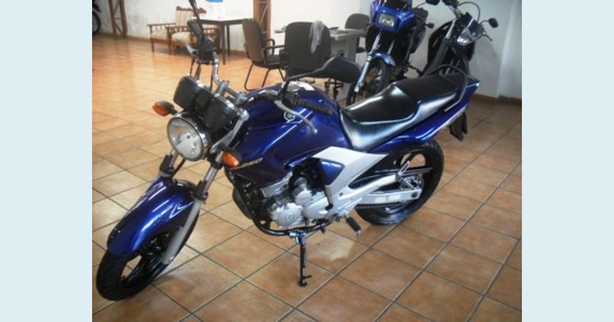 YAMAHA YS 250 FAZER