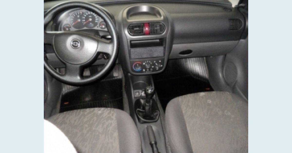 CHEVROLET CORSA