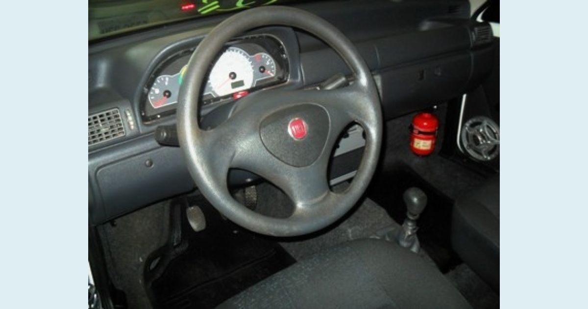 FIAT UNO