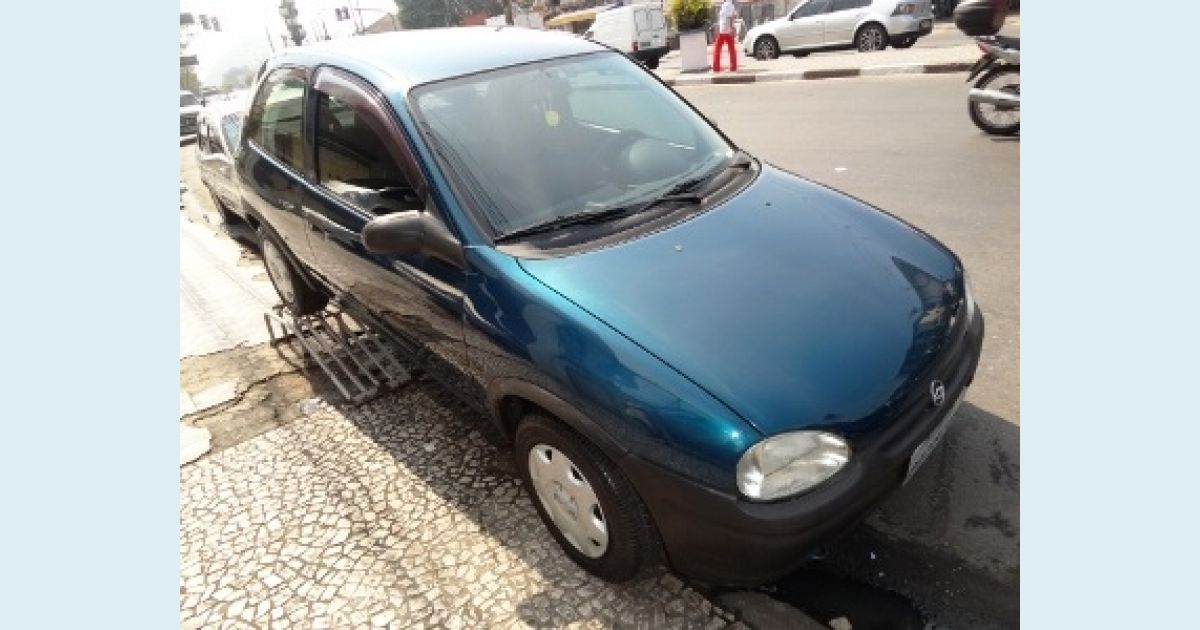 CHEVROLET CORSA