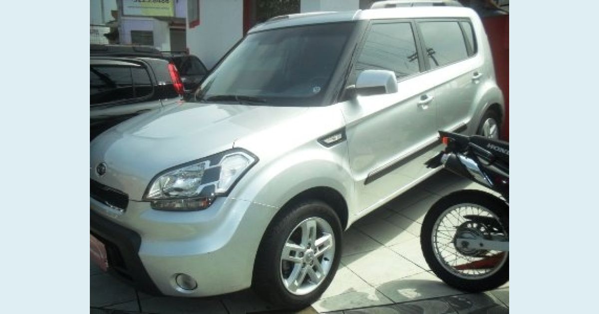 KIA SOUL