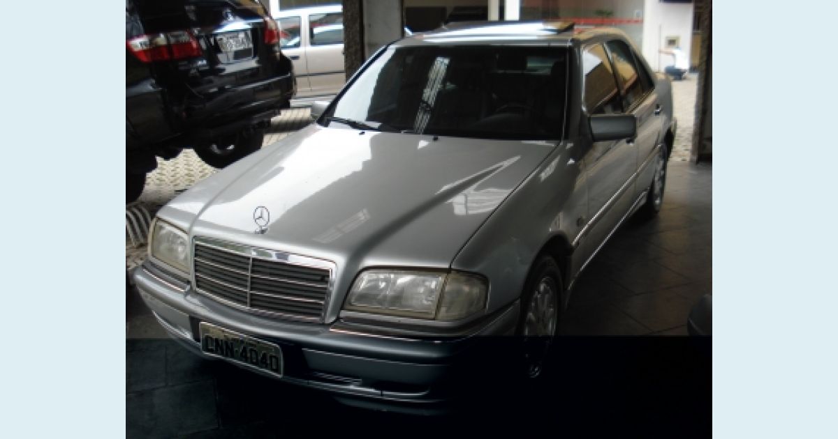 MERCEDES-BENZ C 240