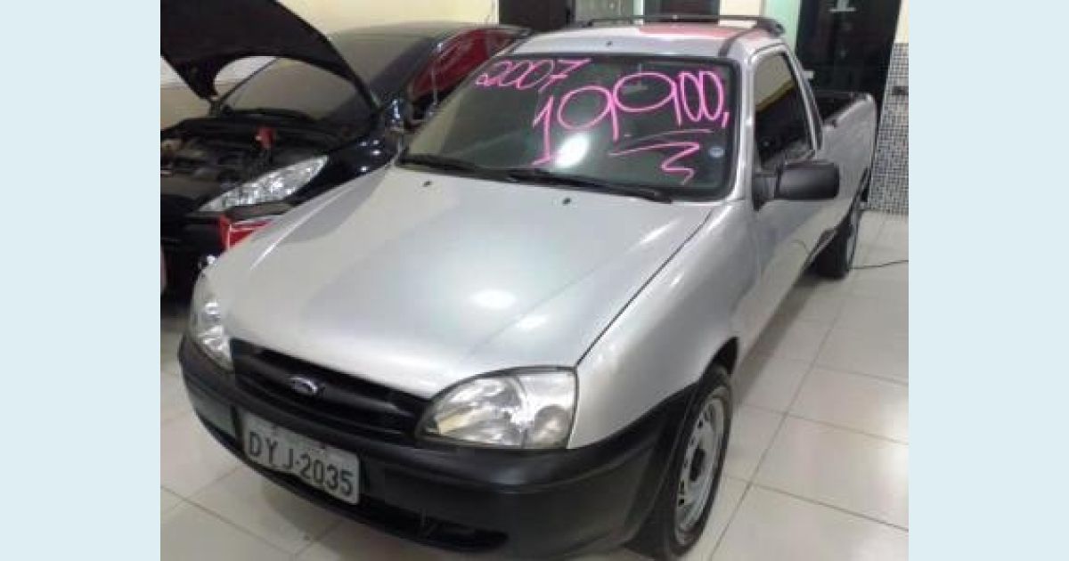 FORD COURIER