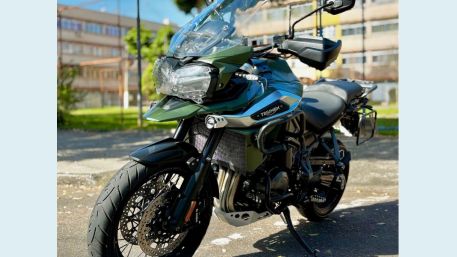 TRIUMPH  TIGER 1200 XCA