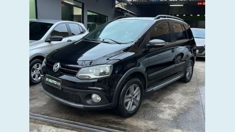 VOLKSWAGEN SPACE CROSS
