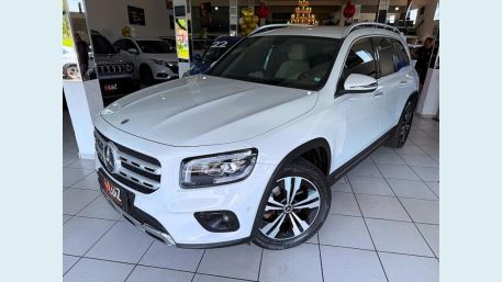 MERCEDES-BENZ GLB 200