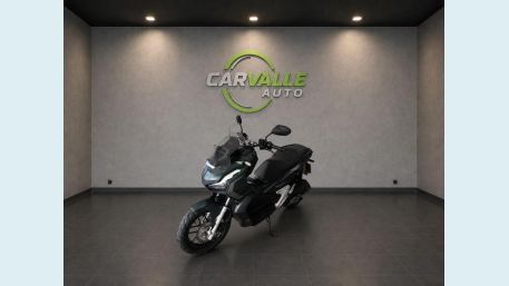 HONDA ADV