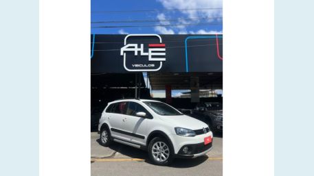 VOLKSWAGEN SPACE CROSS