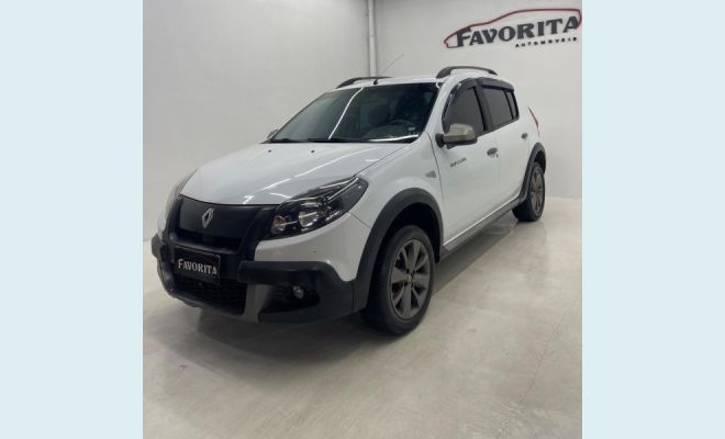 RENAULT SANDERO