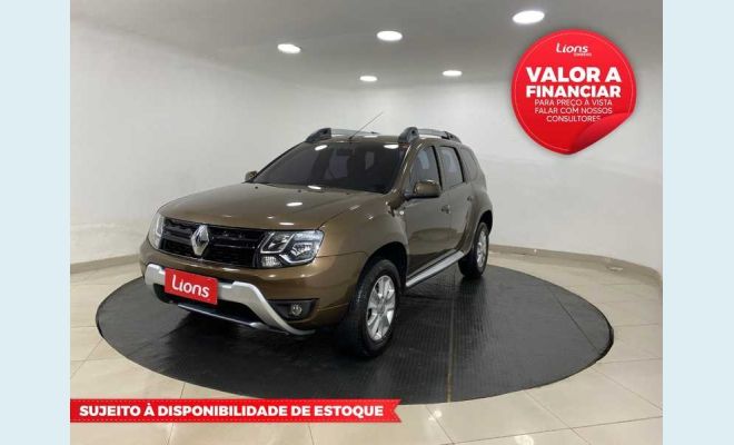 RENAULT DUSTER