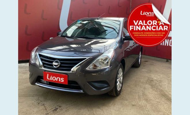 NISSAN VERSA