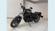 HARLEY-DAVIDSON SPORTSTER XL 883 R