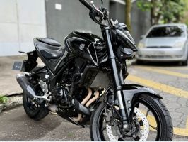YAMAHA MT-03
