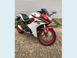 HONDA CBR 600F