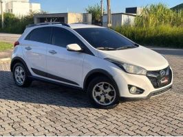 HYUNDAI HB20X
