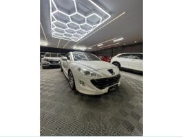 PEUGEOT RCZ