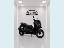 YAMAHA XMAX ABS